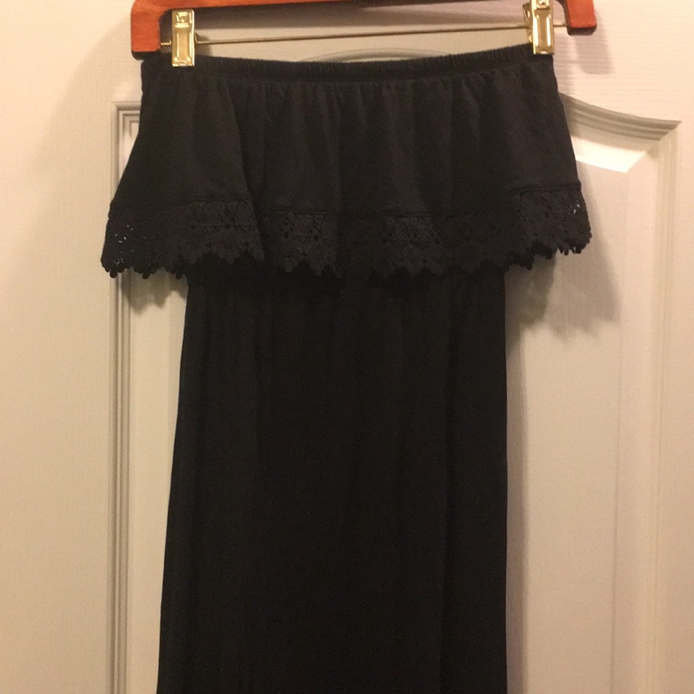 Black strapless maxi size 4